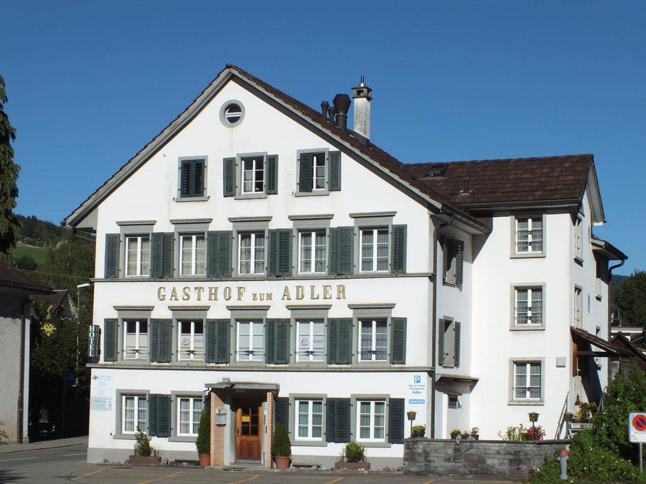 Hotel Adler Garni Bauma Exterior photo
